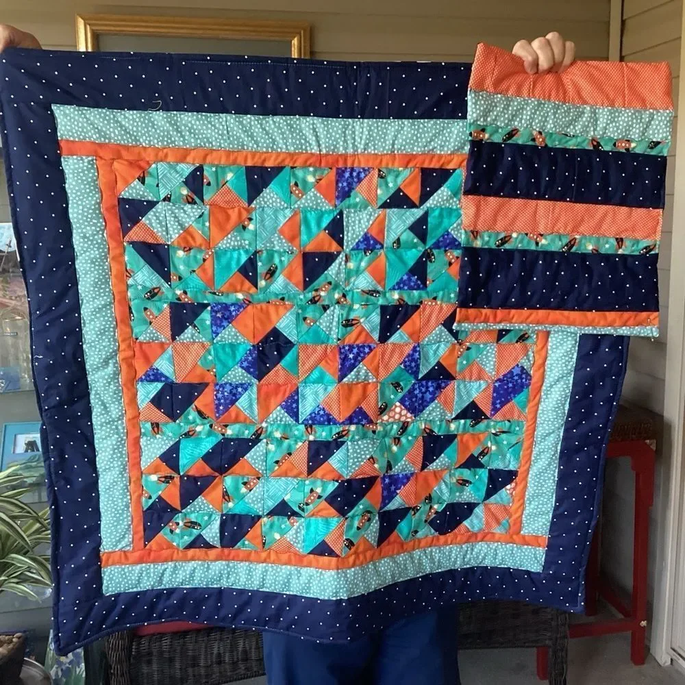 NWT. Hand Crafted To The Moon RocketshipColorful Patchwork Quilt w/ Teddy Quilt - Picture 3 of 14